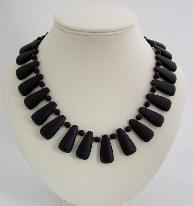 Matt Black Onyx DropsNecklace (SM132)