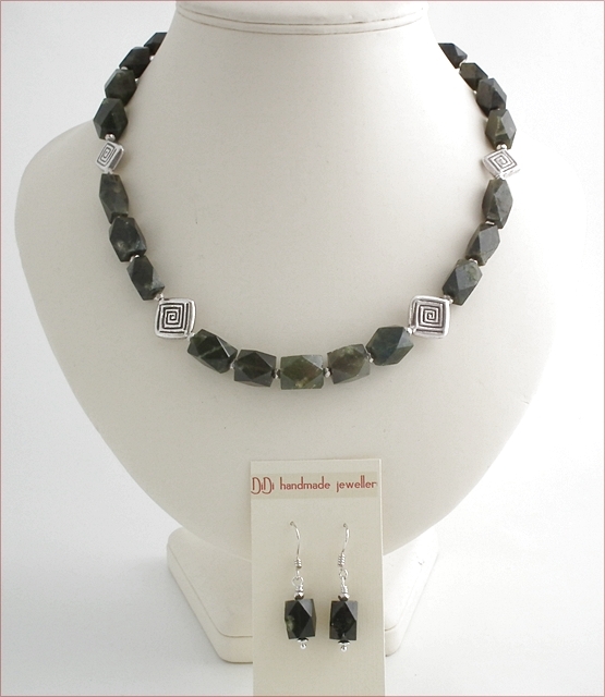 Vesuvianite and Karen Hill Tribe Silver Necklace and Earrings (SM22)