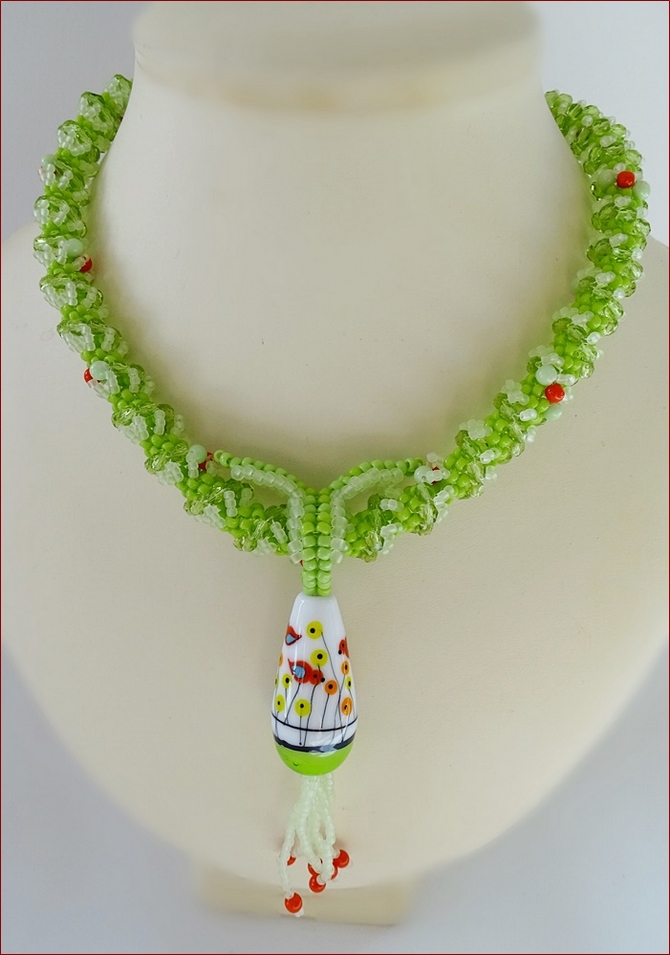 `Red Birds` Beadwork Pendant Necklace in Lime Green (BW137)