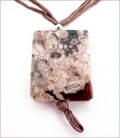 Light Brown Sakura Agate Pendant Necklace (CGS05)